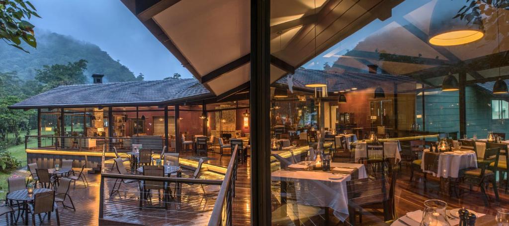 El Silencio Lodge & Spa - Image 12