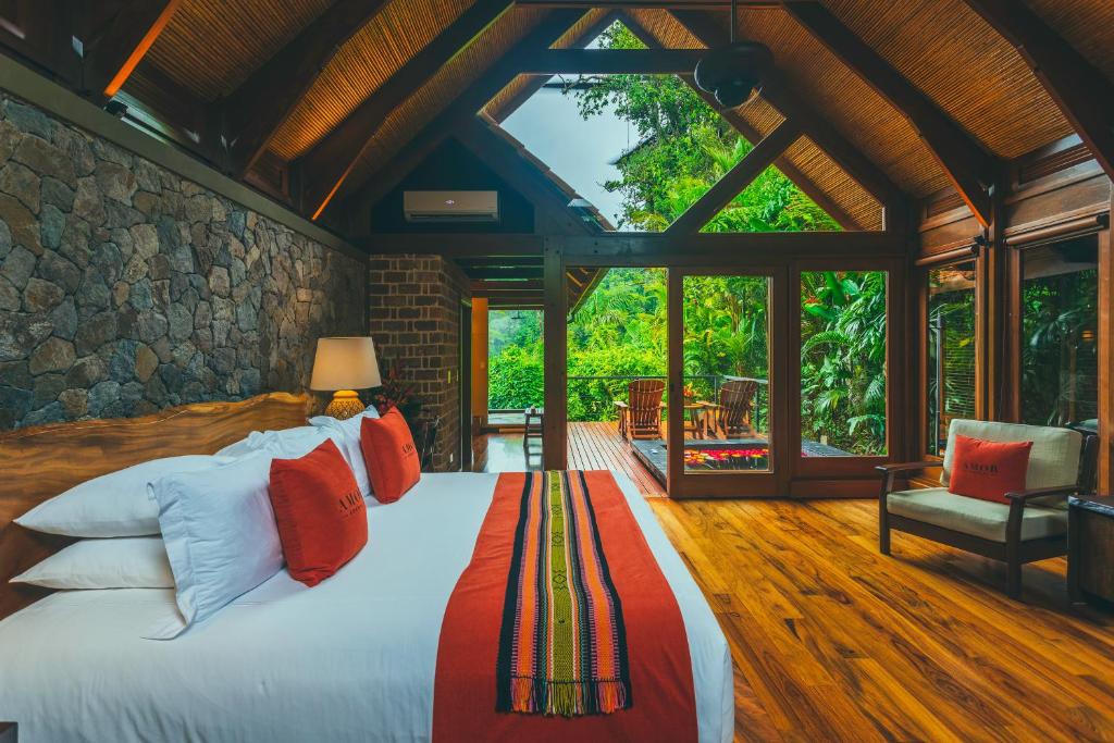 Canyon Casita King