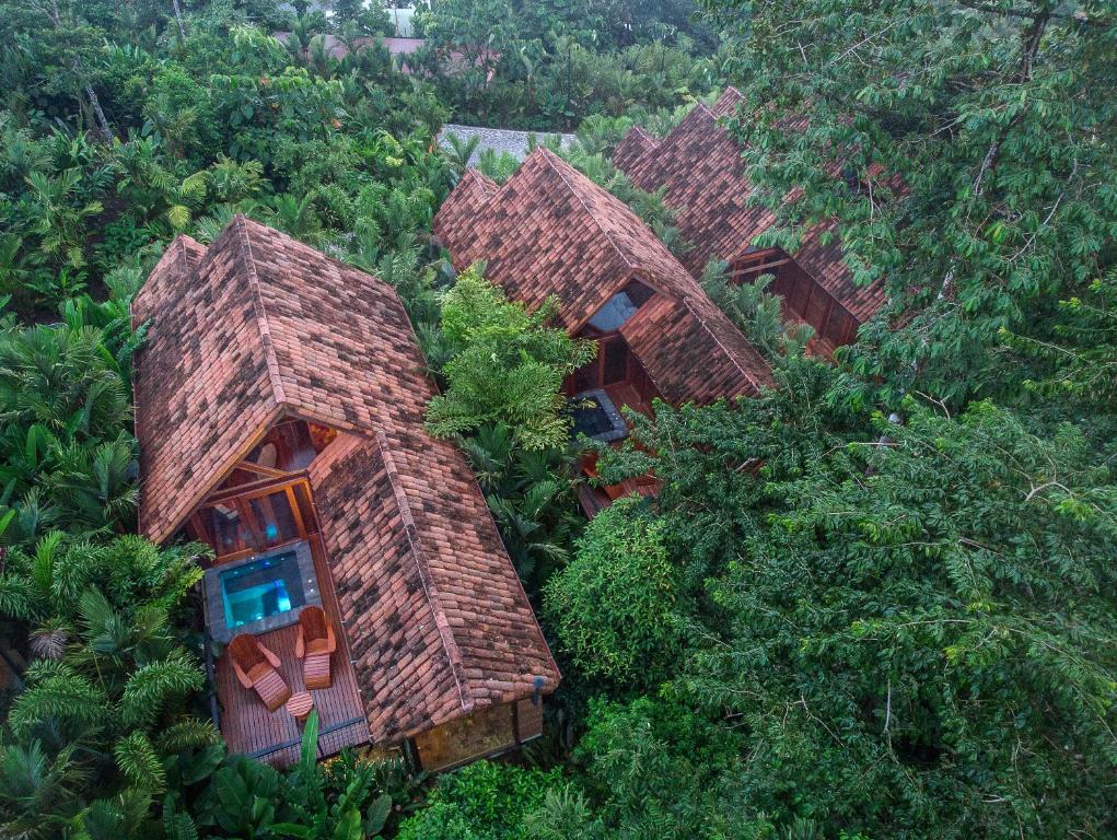 Canyon Casita Queen