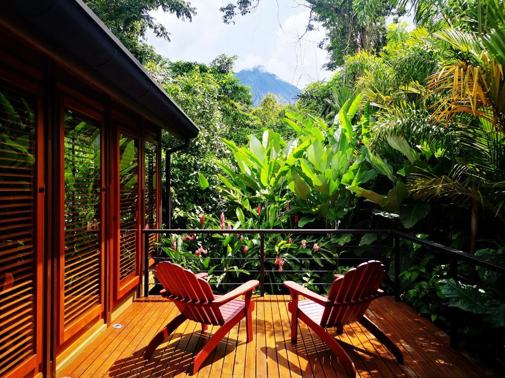 Canyon Casita Queen